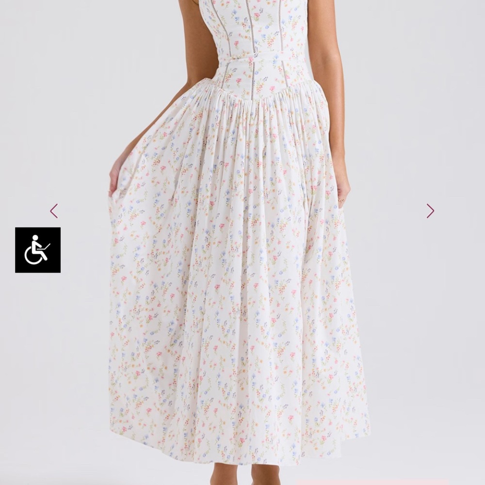 House of CB ‘Ysabella’ dress. Only wore once!!!